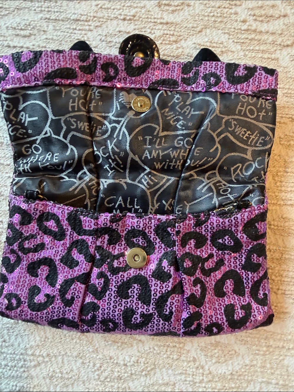 Betsey Johnson Sequin Leopard Print Chain Crossbody Bag with Front Bow Detail - Picture 6 of 10